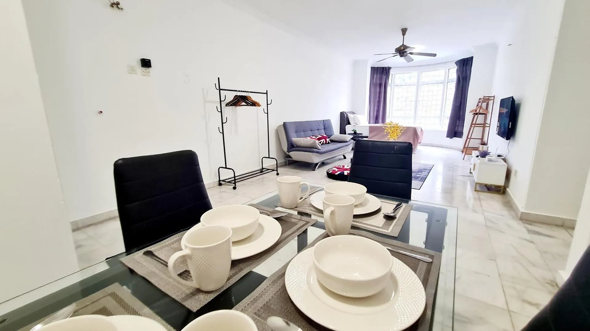 9 Guest 3 Room Sri Petaling Night Market Bkt Jalil Pavilion Jalil Stadium Sport Center Imu Tbs Station Kuala Lumpur 0*,  Malaysia